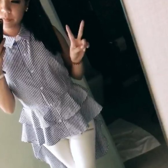 English Factory Blue Stripe Womens Button up Shirt Blouse Tunic Size Small - Picture 3 of 4